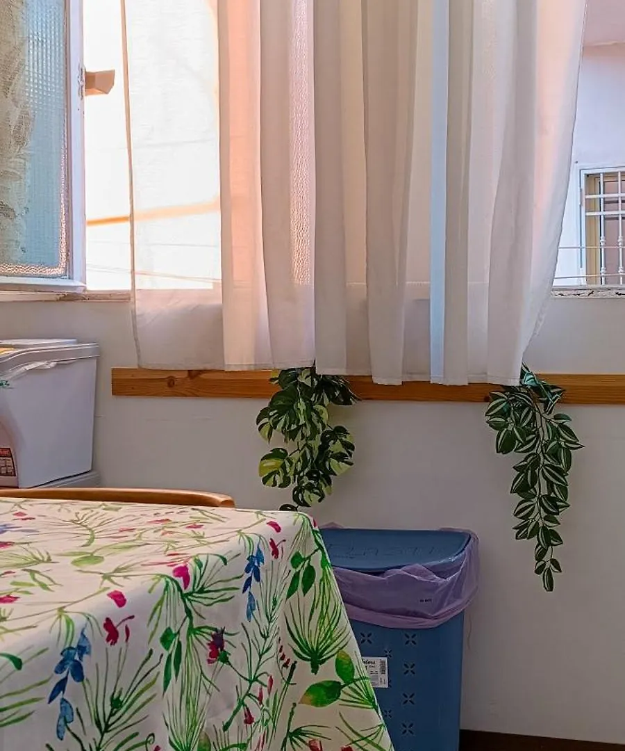Casa vacanze Hellie'S Home Aeroporto di Catania Fontana Rossa